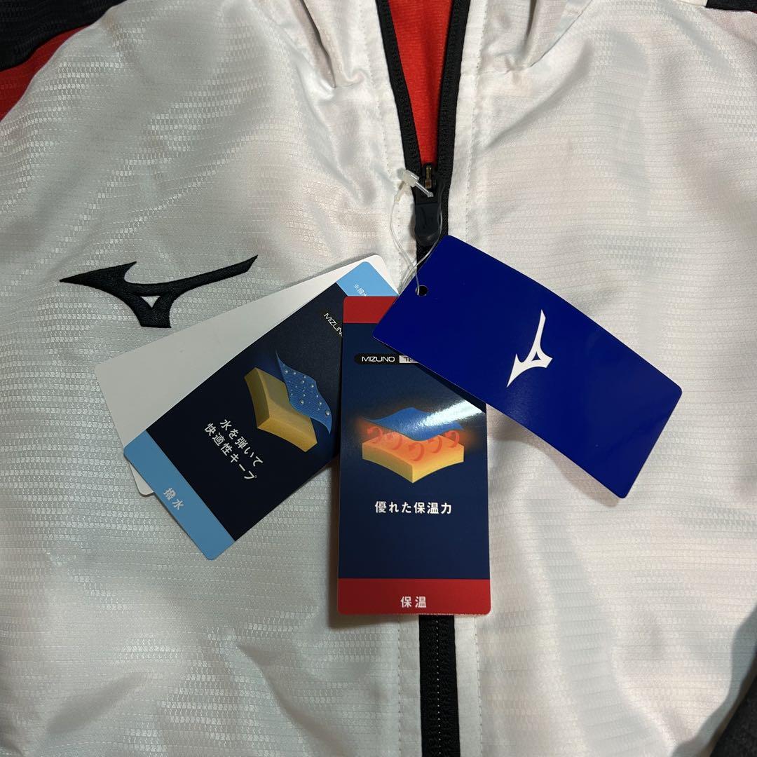 【新品タグ付き】Mizuno 上下セットピステ・ウィンドブレーカー Mサイズ