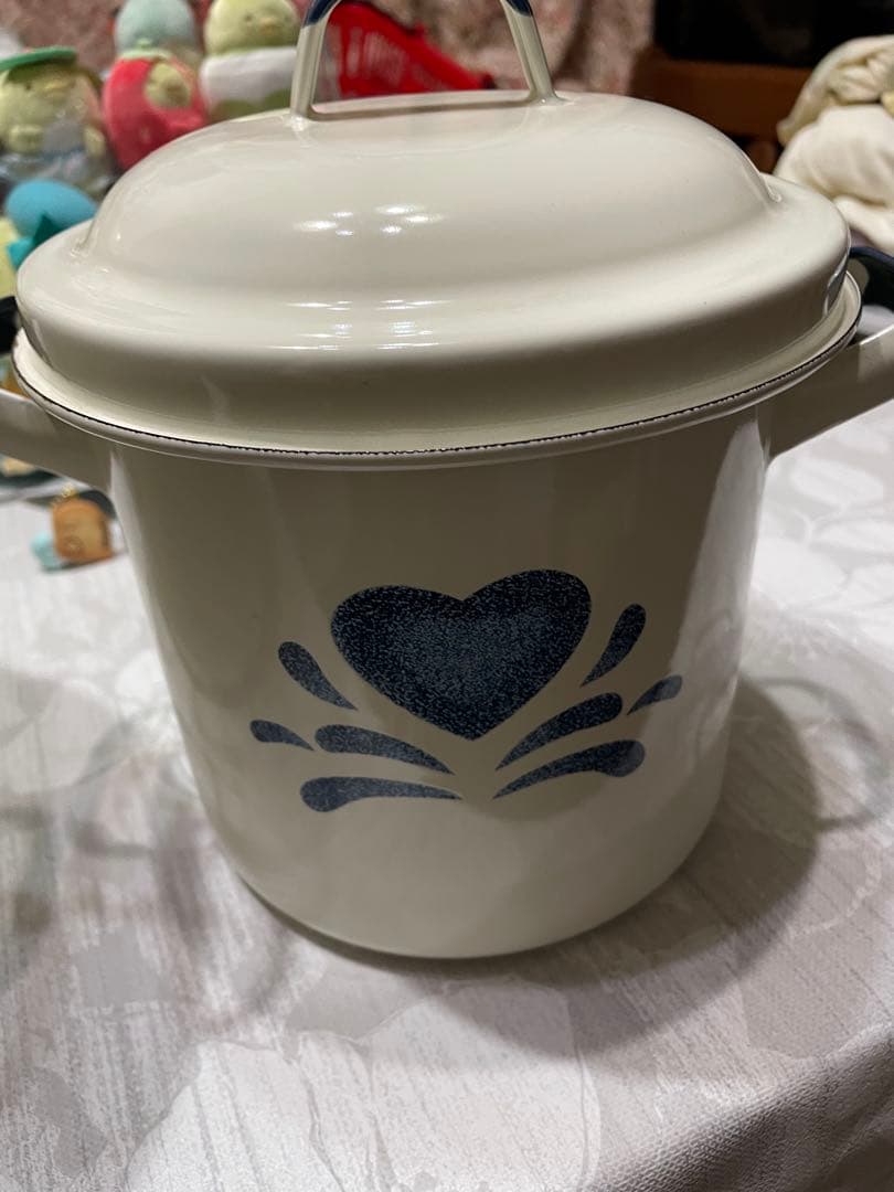 アメリカンカントリー ブルーハート ホーローキャニスター2点セット目立った傷や汚れなし WWW_OPDRERGINERDOGAN_COM