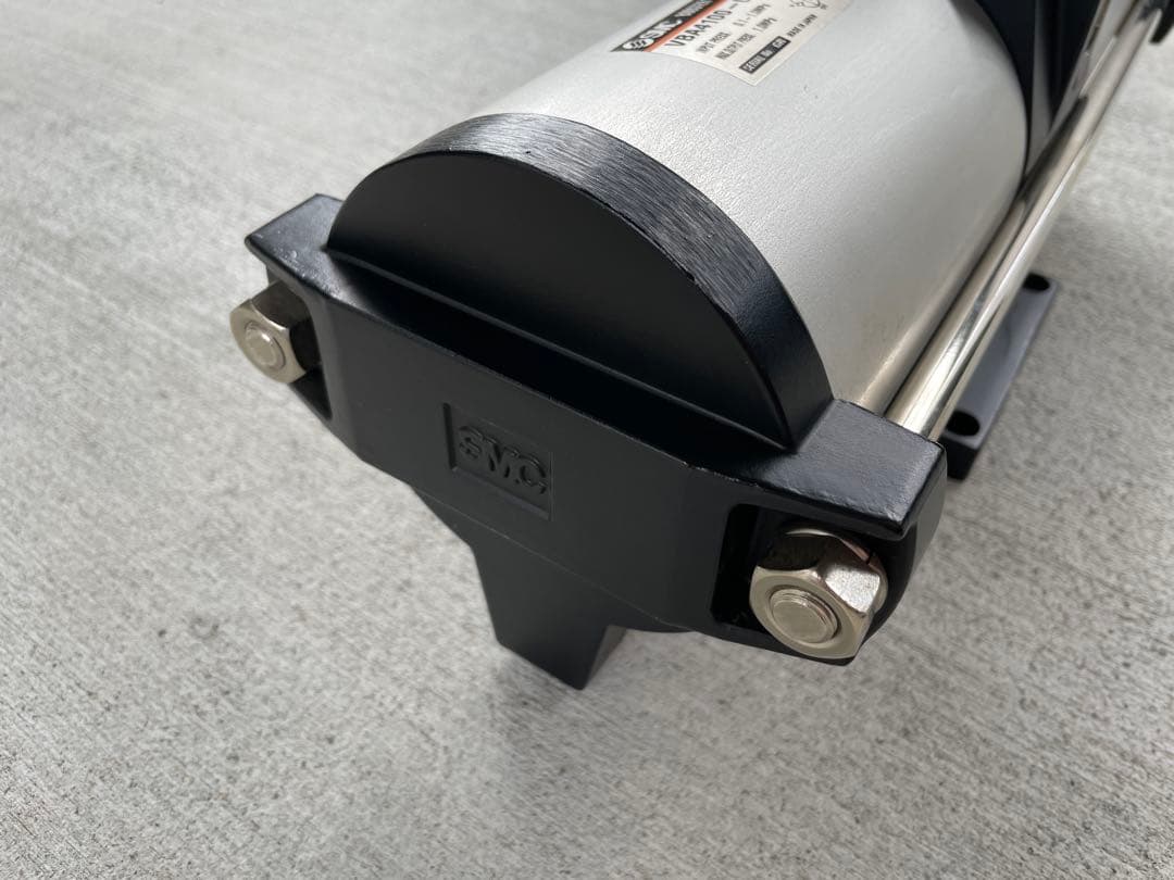 SMC ブースターレギュレータ