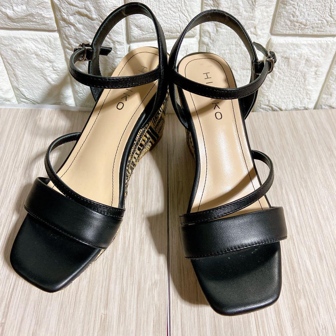 美品　HIMIKO ブラック ストラップサンダル 22 ウエッジソール