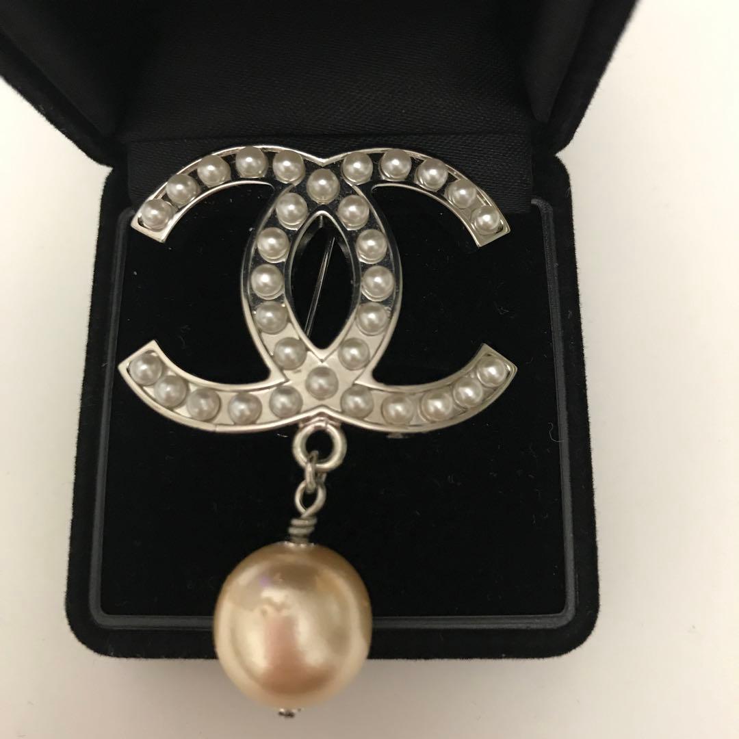 CHANEL ブローチ パール シルバー
