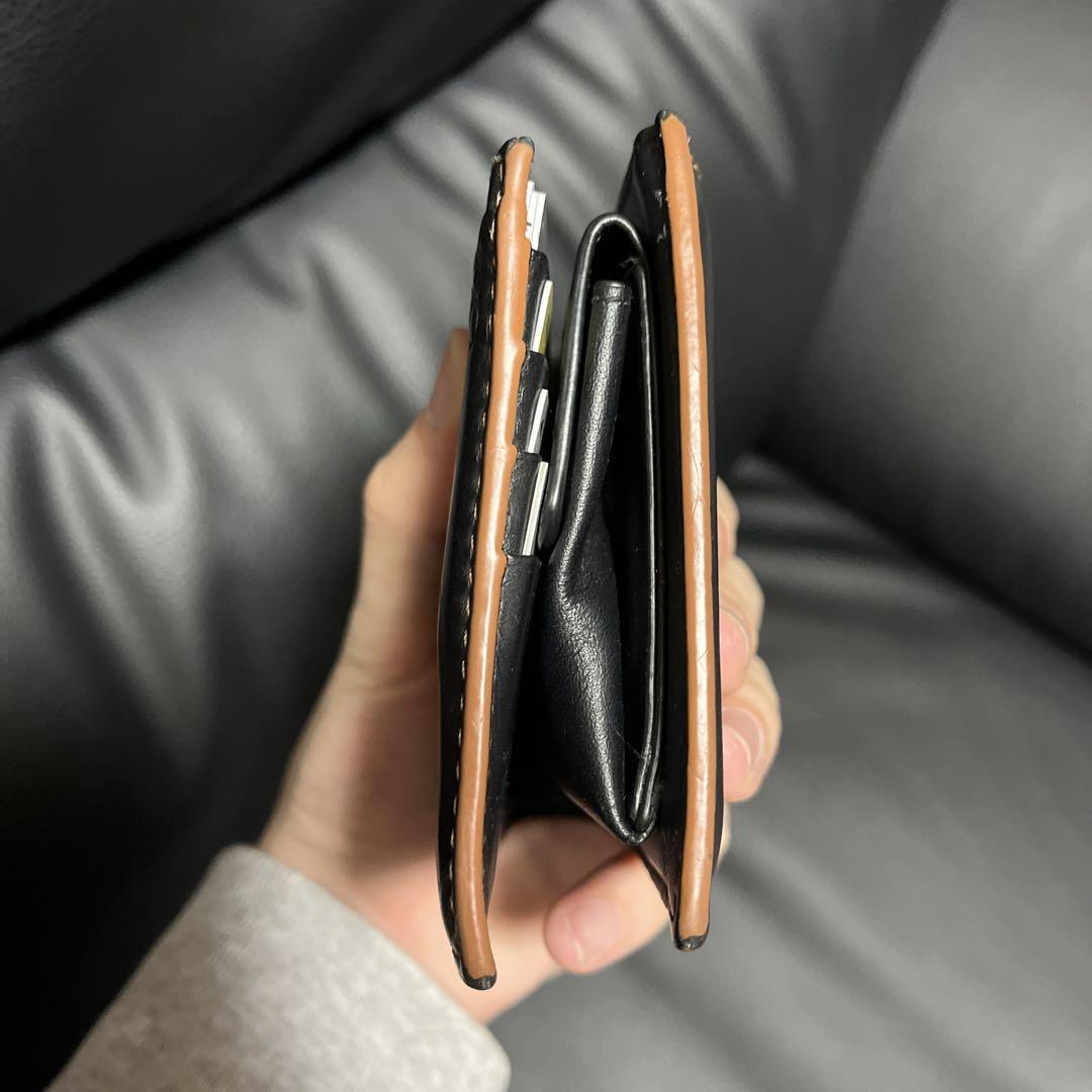 ロエベ 二つ折り財布