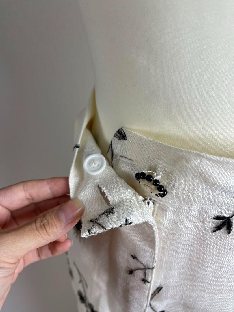 【新品・タグ付き】ZARA ザラ 花柄刺繍 フレアスカート
