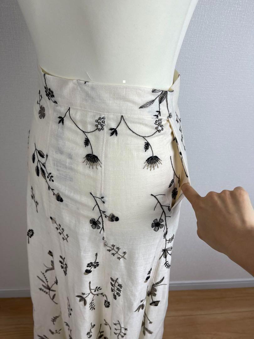 【新品・タグ付き】ZARA ザラ 花柄刺繍 フレアスカート