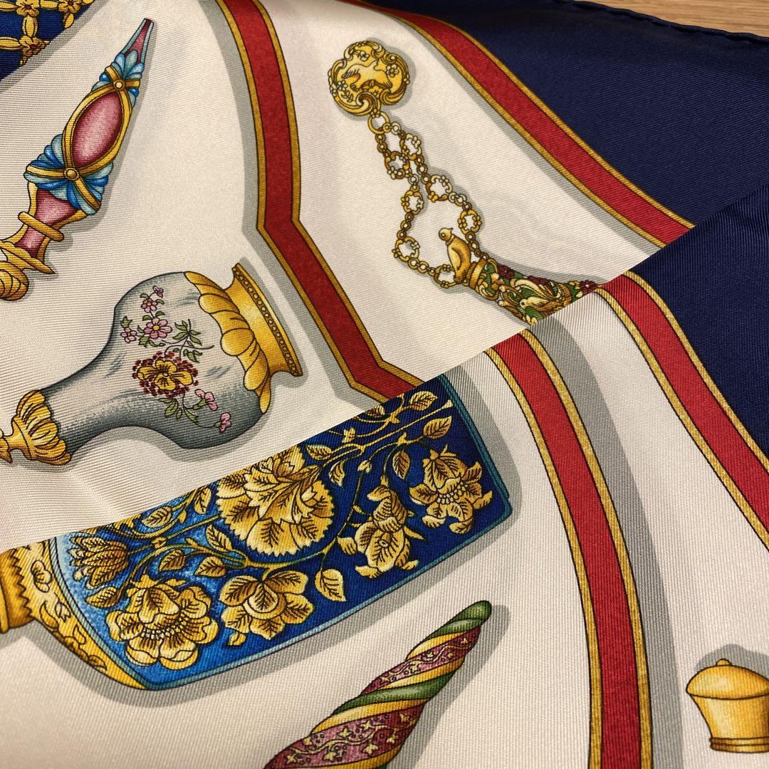 新品・未使用 箱入り エルメス スカーフ 画像3