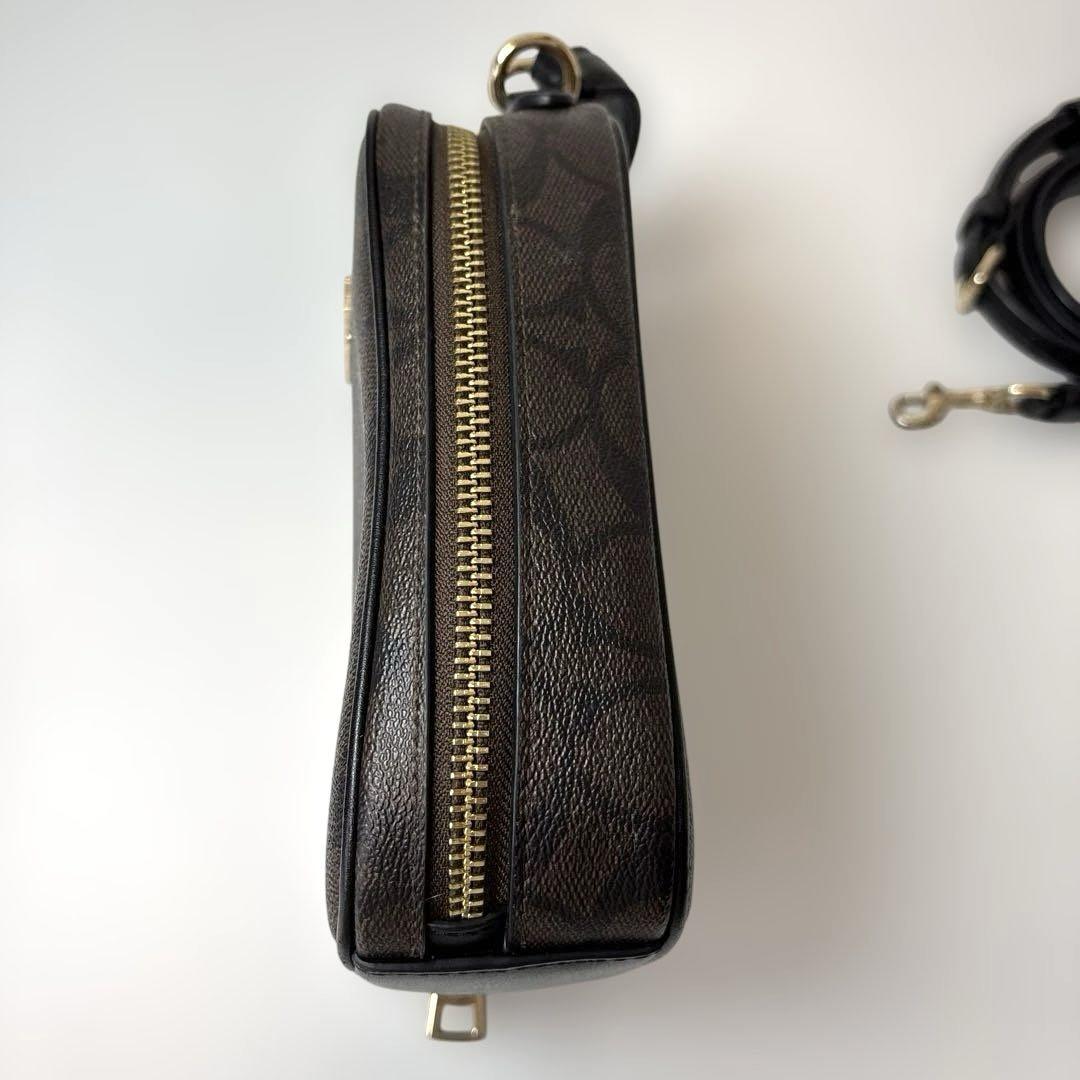 ✨COACHコーチ エヴァ フォーン スマホショルダー クロスボディ