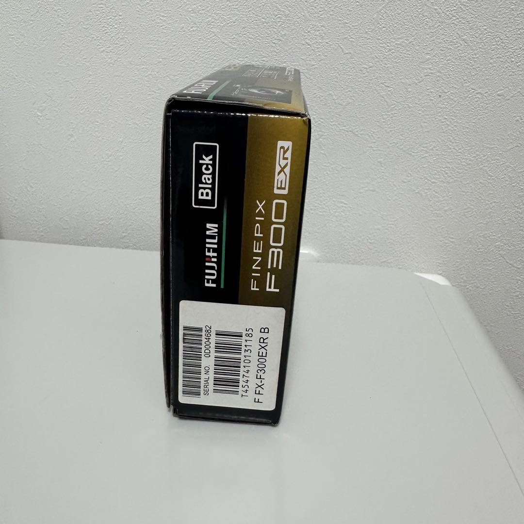 FUJIFILM FINEPIX F300EXR デジカメ　コンデジ　レトロ