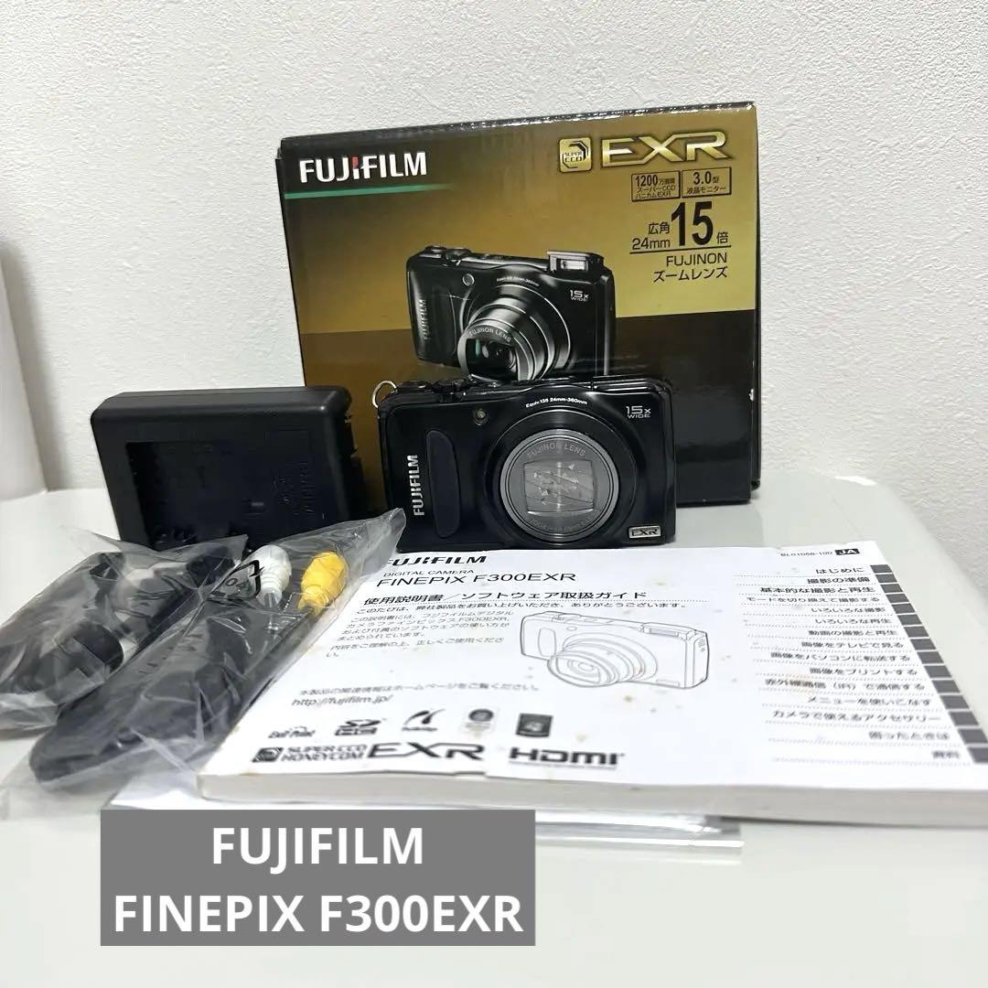 FUJIFILM FINEPIX F300EXR デジカメ　コンデジ　レトロ