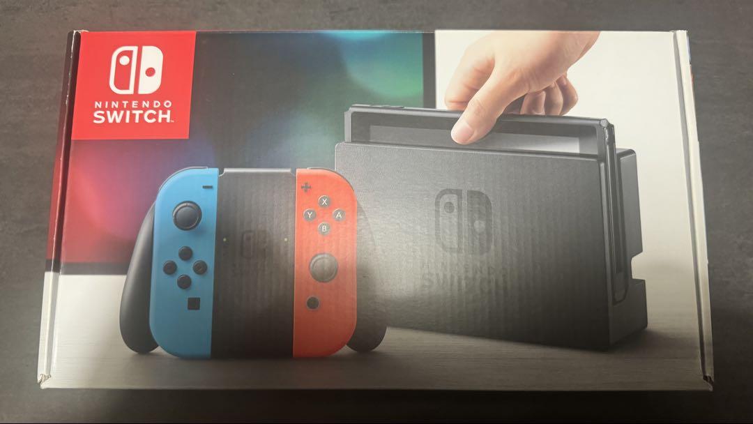 ニンテンドースイッチ 本体 ジョイコンとSDカードなどおまけ付き