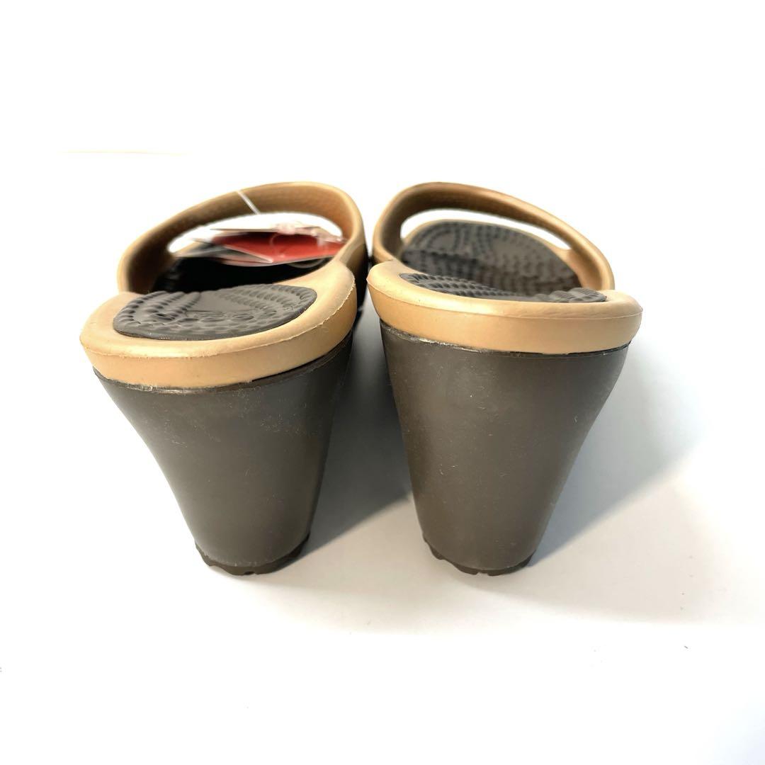 未使用 クロックス Crocs Sassari W5ササリー ゴールド1564