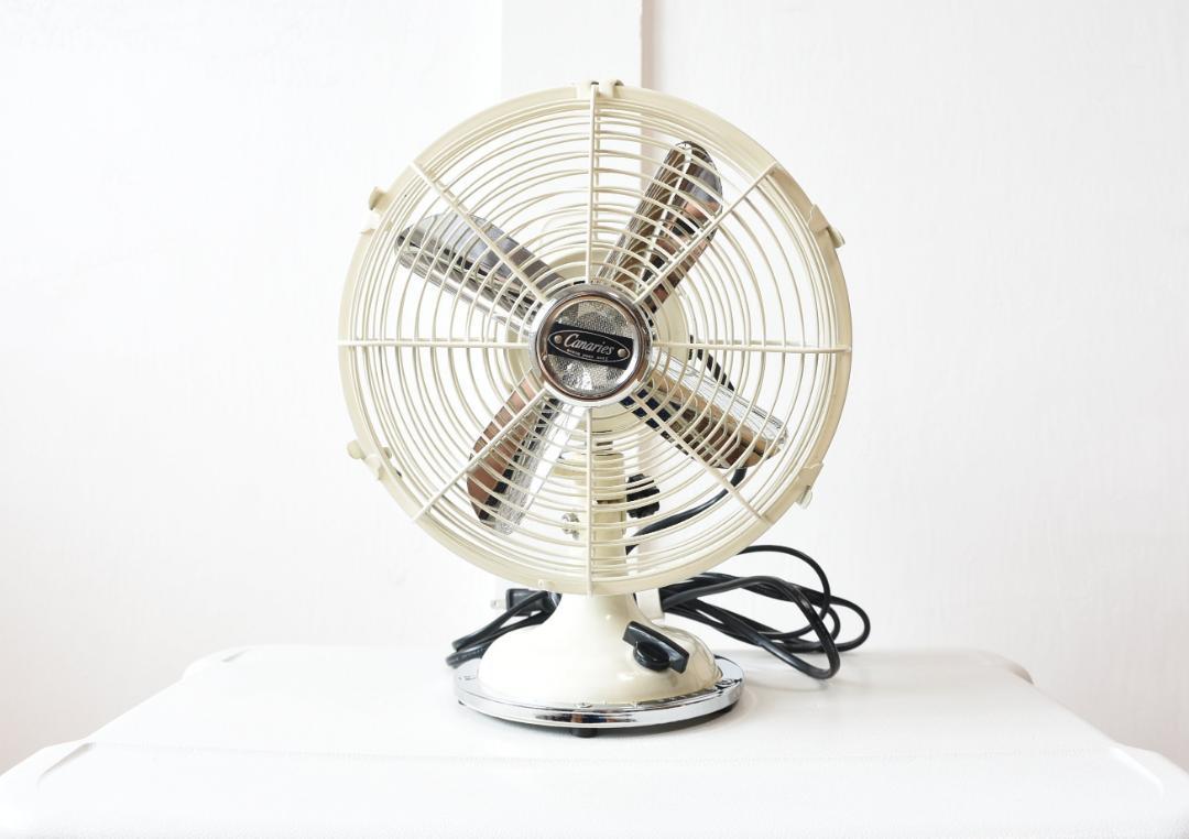レトロ家電！Canaries アメリカンレトロなミニ扇風機