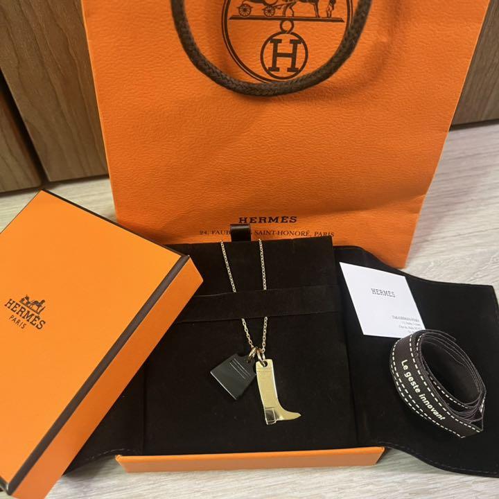 エルメス HERMES アミュレット マロキニエ ネックレス ブーツ