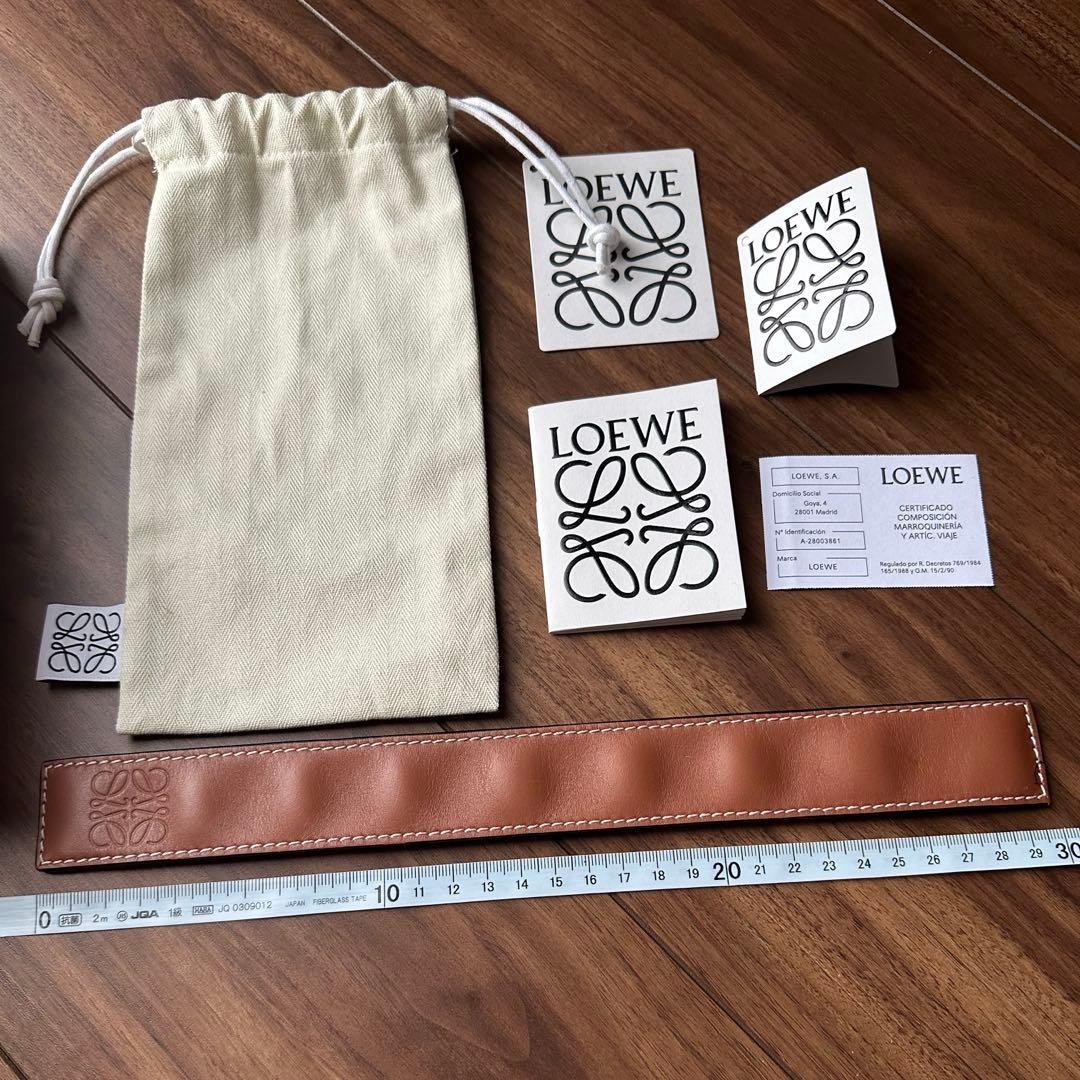 ロエベバングル