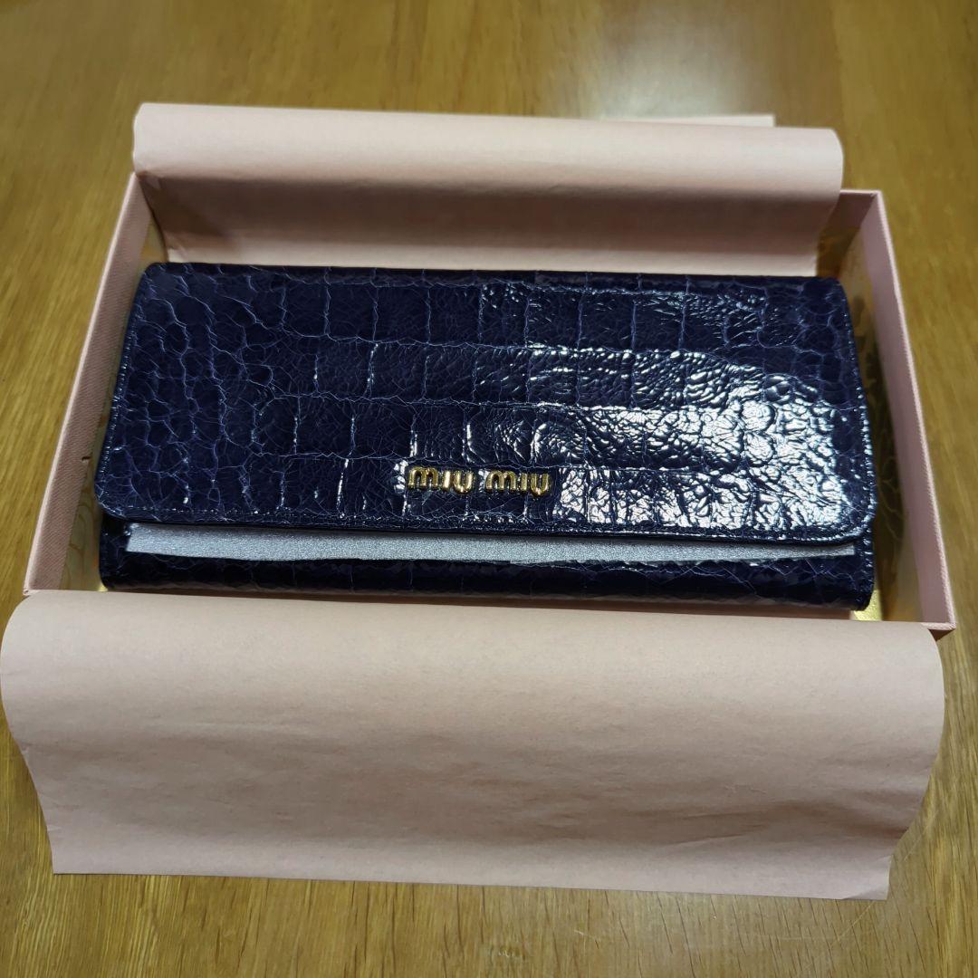891000【新品】miu miu 財布