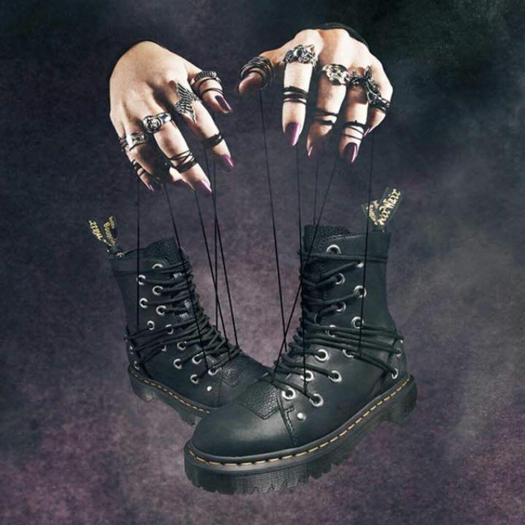 美品 ✨ ドクターマーチン Dr. Martens レディース DARIA