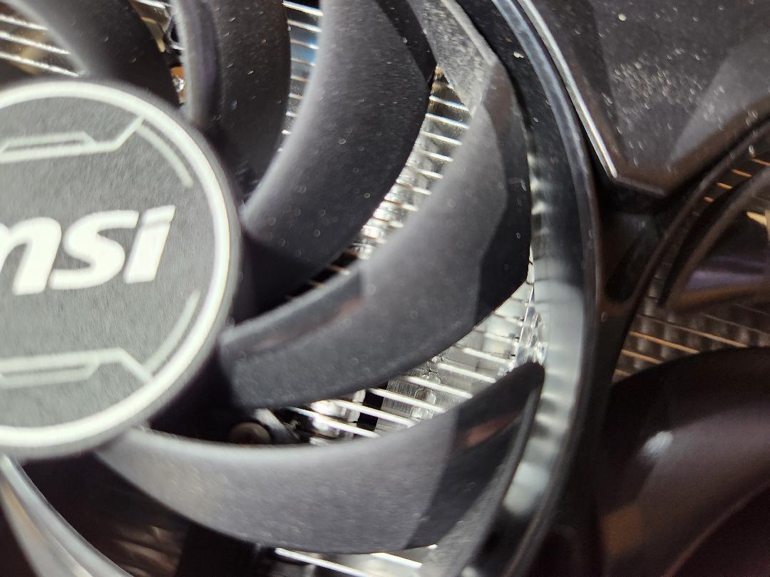 MSI GeForce RTX 4060 VENTUS 2X BLACK 中古