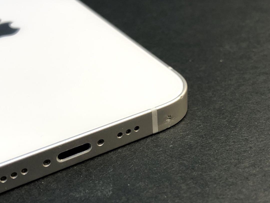 □iPhone12 64gb white バッテリー85%