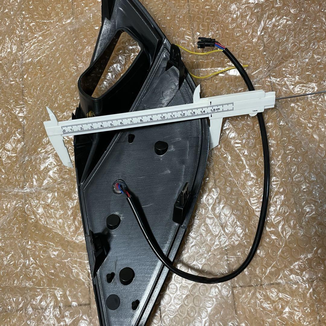 トヨタ カムリ・XV70系 左右側 デイライト取り付け