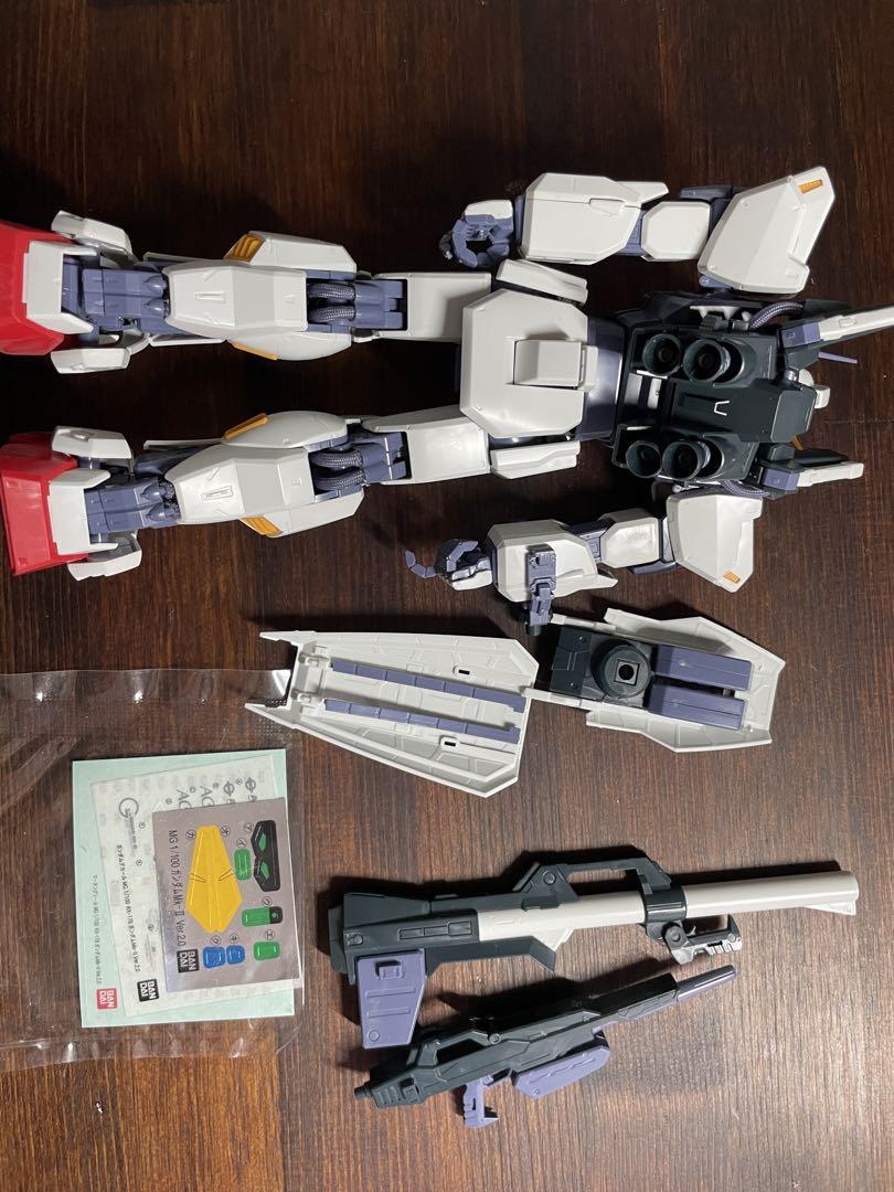 ガンプラ工具一式おまけガンプラνガンダム