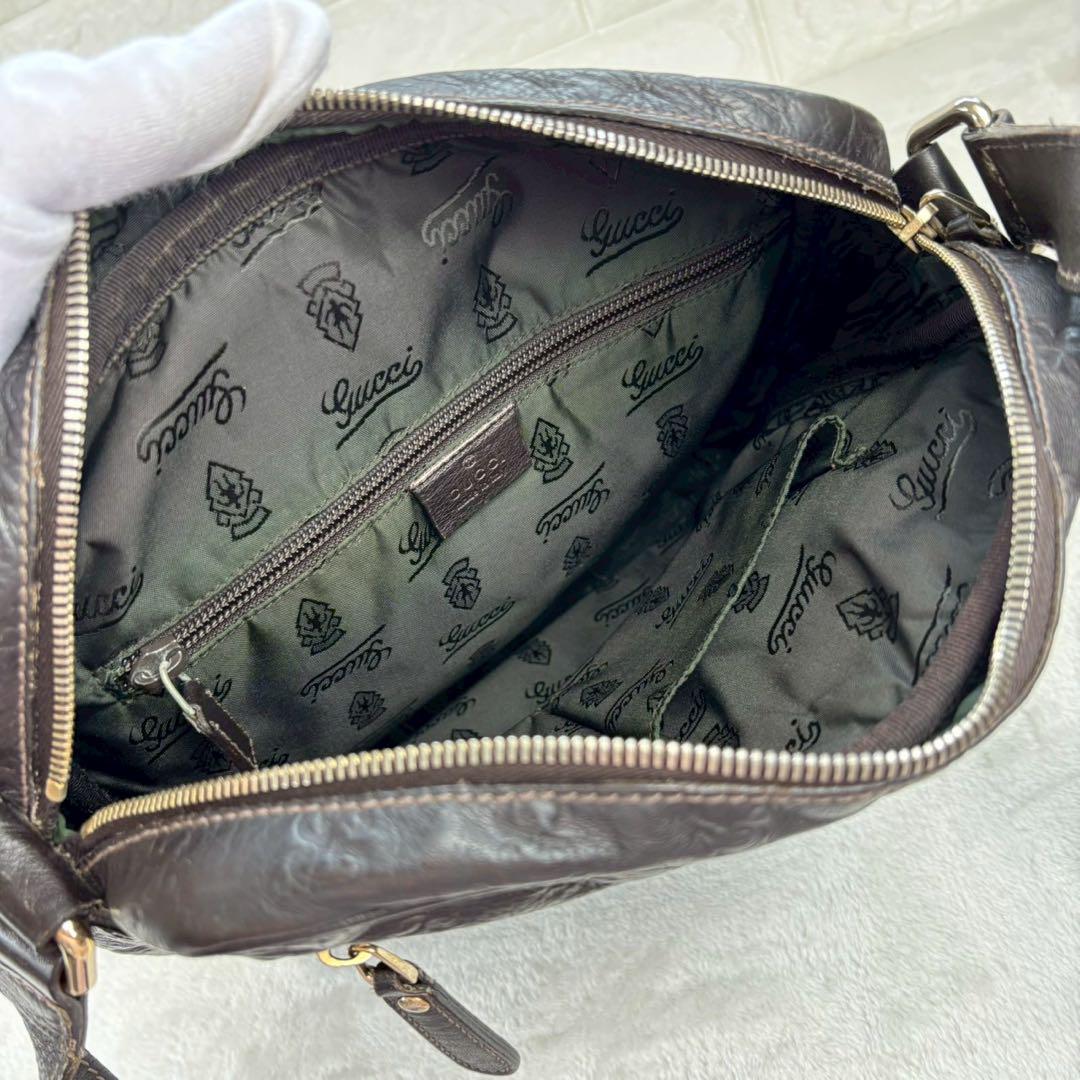 GUCCI ショルダーバッグ サコッシュ シマレザー GG ダークブラウン