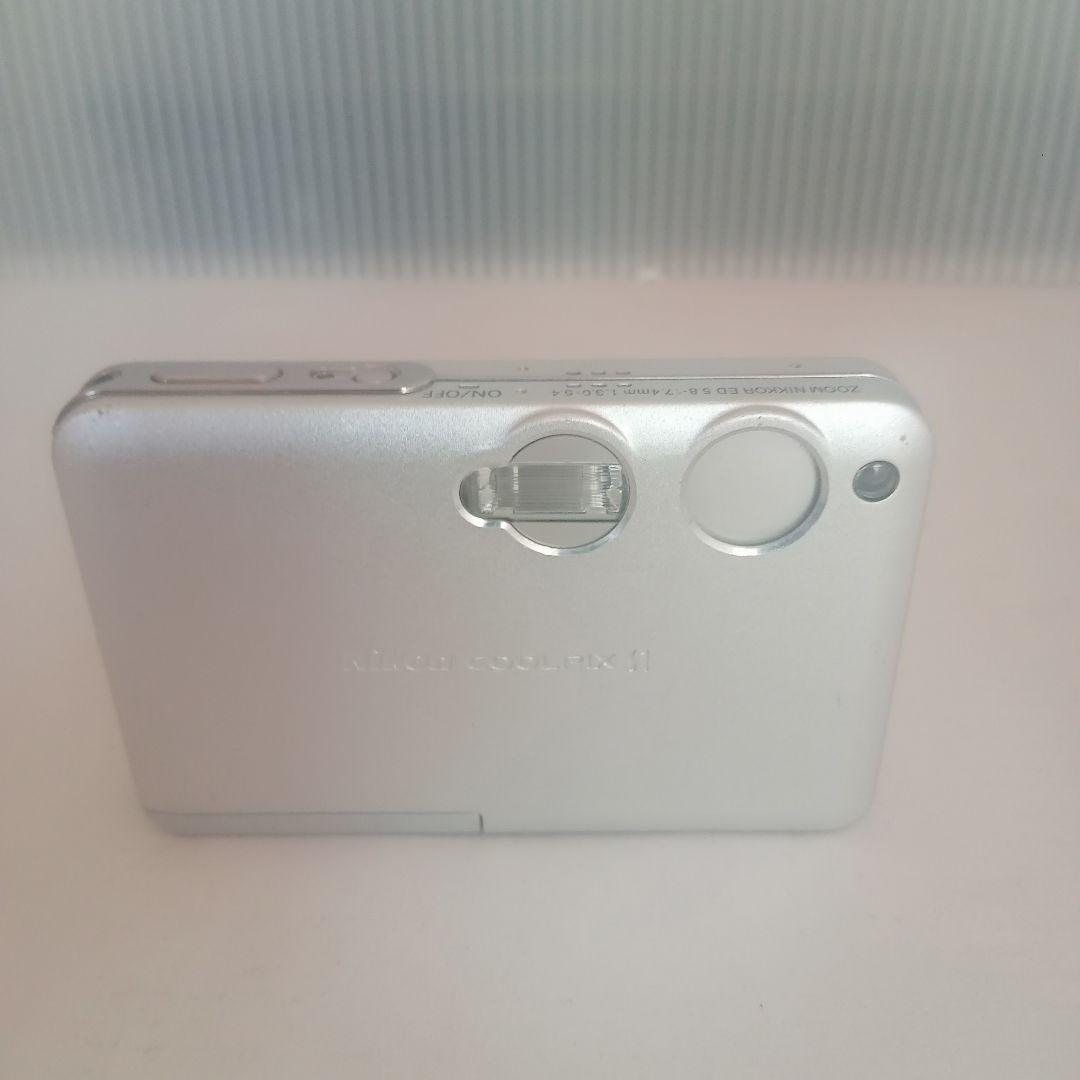 ニコンデジタルカメラ Nikon COOLPIX S1 シルバー