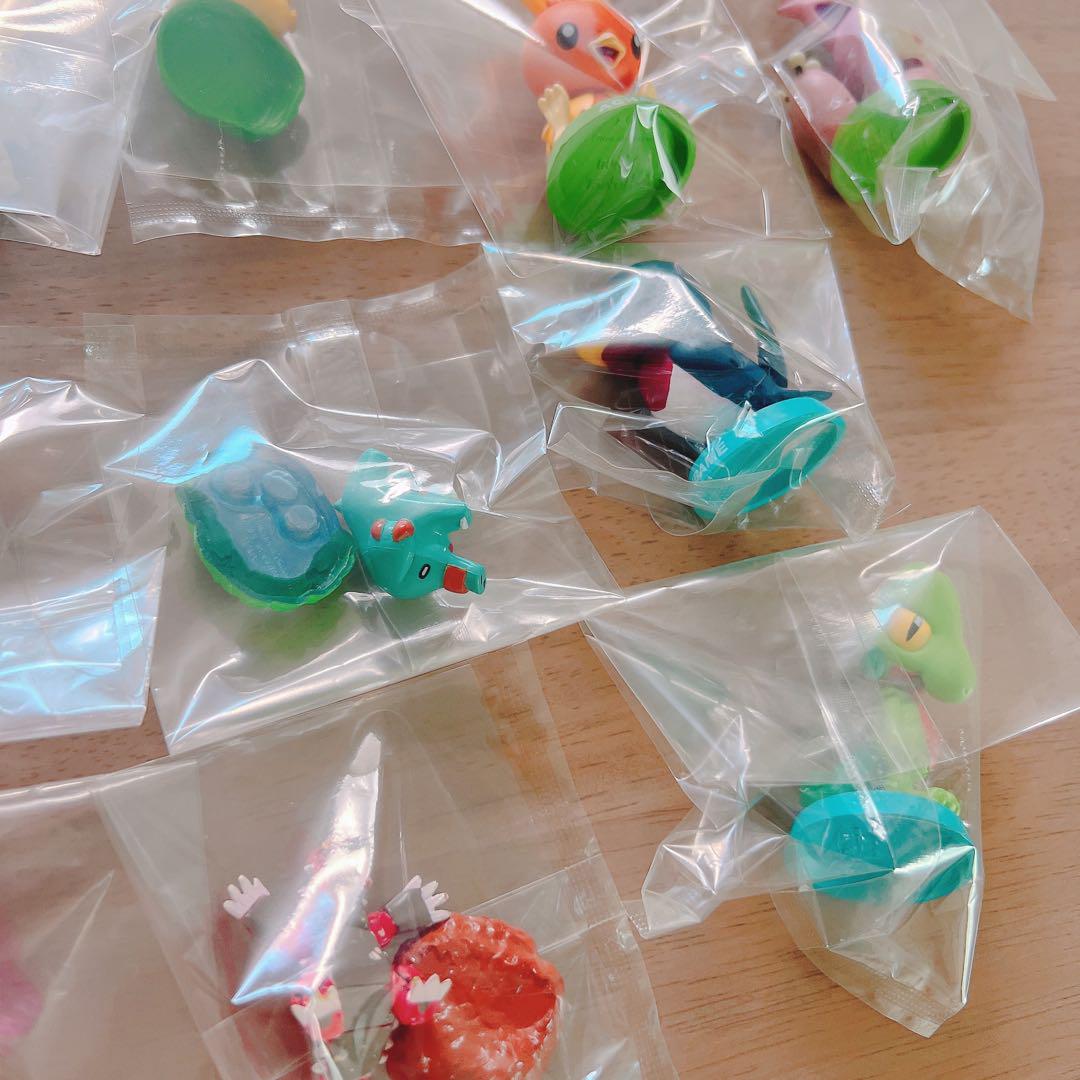 ポケモン ボールチョコ　コレクションフィギュア