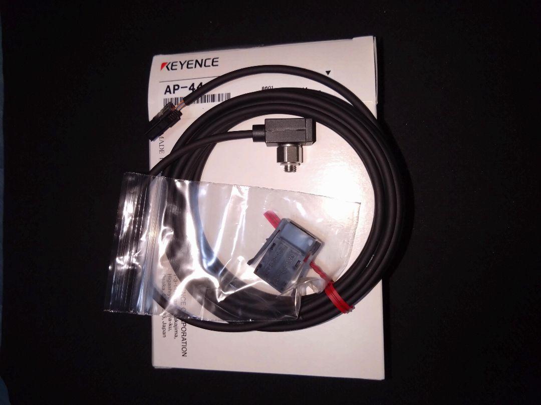 KEYENCE AP-44 圧力センサー