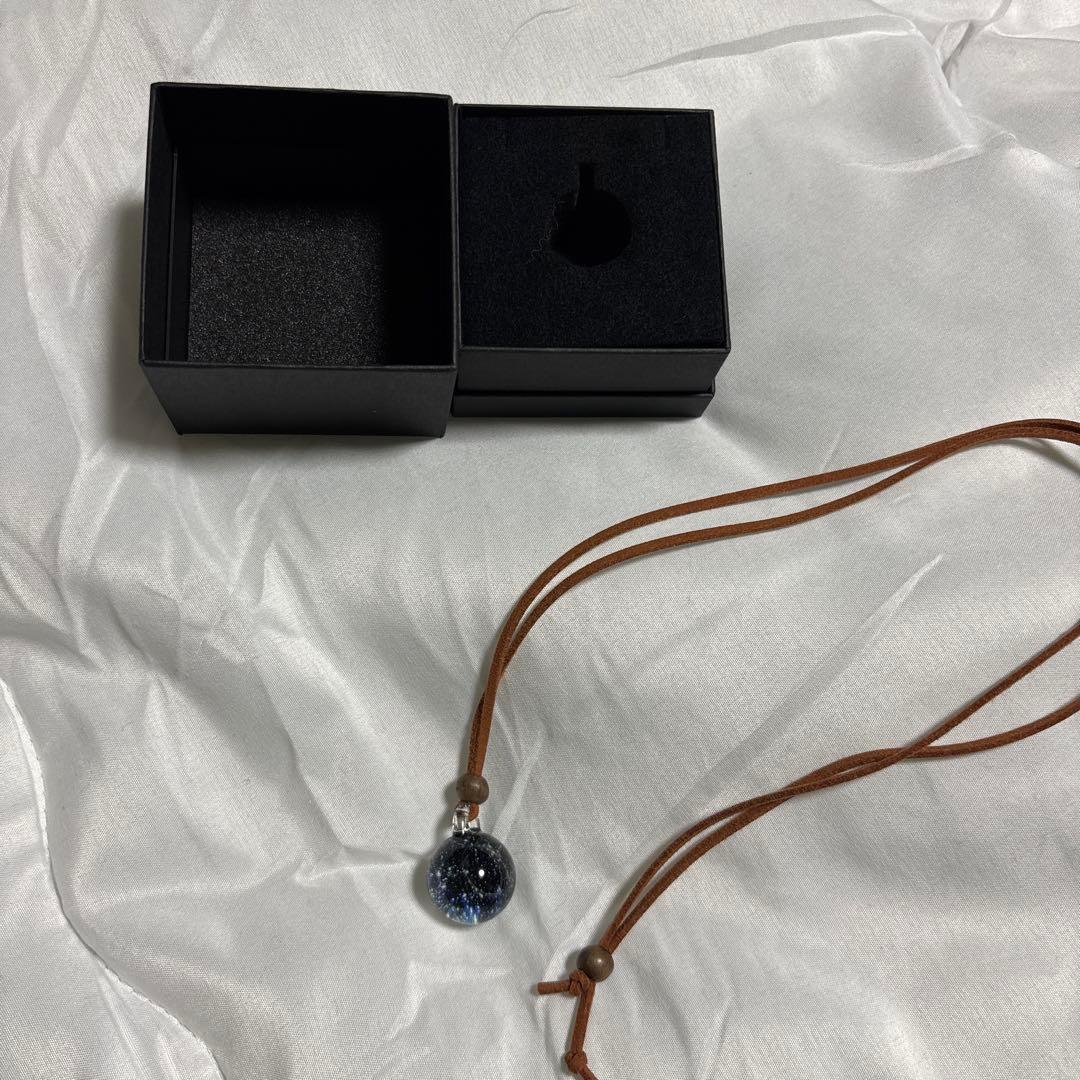 宇宙ガラス α プラスアルファ 宇宙ガラスネビュラ ペンダント takumu