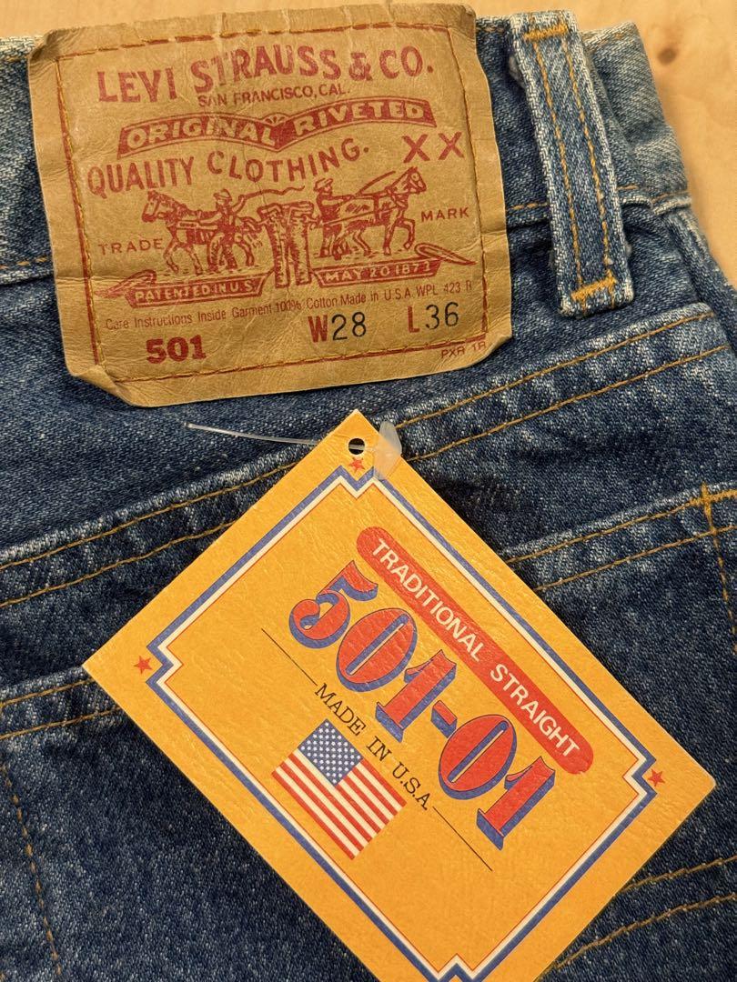 90s Levi's リーバイス 501-01 バレンシア工場製 555 W28 90s Levi's リーバイス 501-01 バレンシア工場製 555 W28 - メルカリ