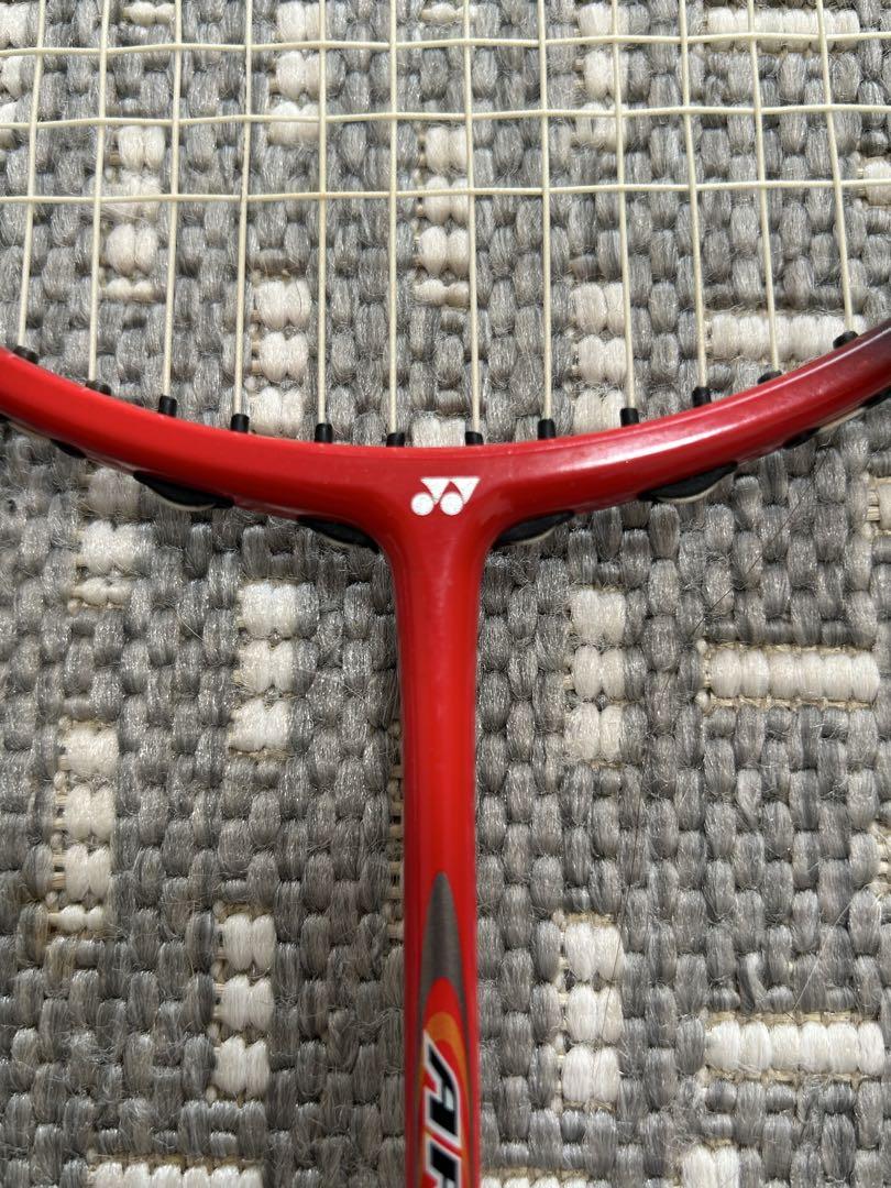 ヨネックス YONEX アーマーテック700 ARMORTEC700