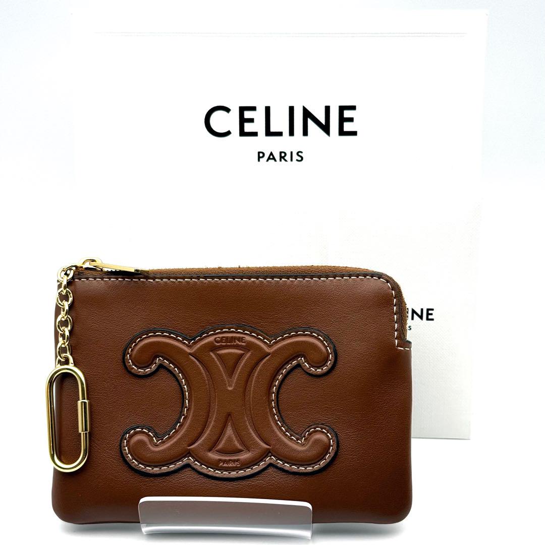 新作★CELINE コイン & カードポーチ キュイル トリオンフ 各色 CELINE コイン＆カードポーチ キュイル トリオンフ キーリング付