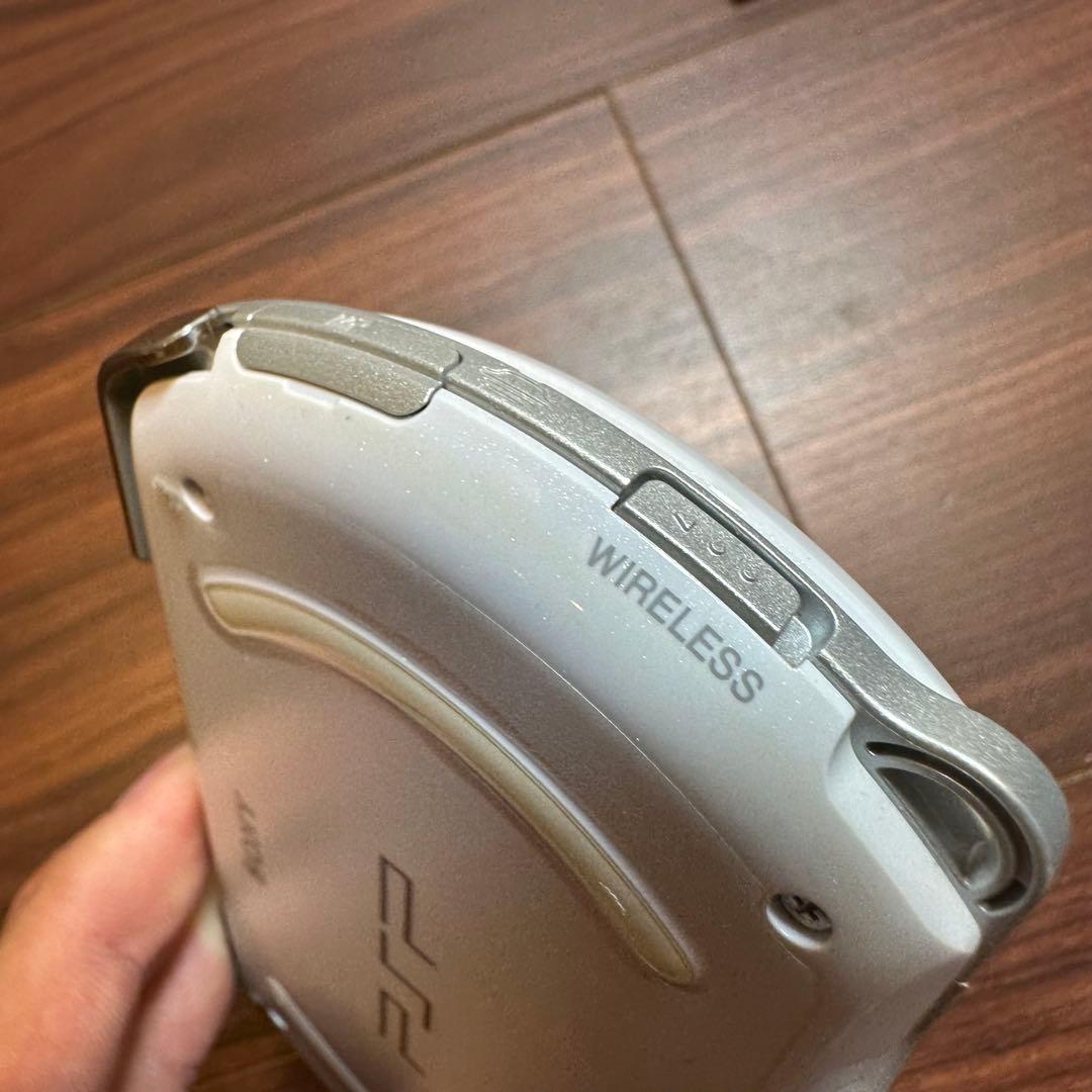 4216PlayStation Portable