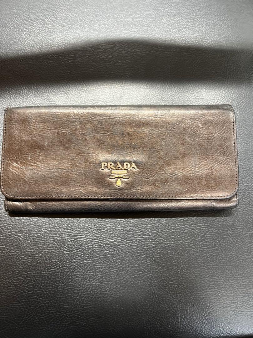 PRADA MILANO 財布