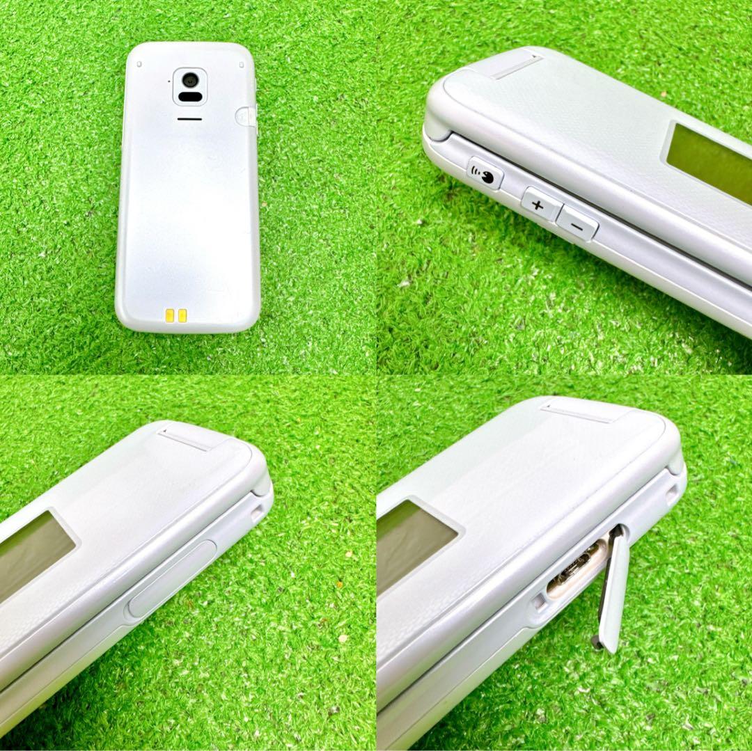 【美品】 docomo らくらくホン F-01M ホワイト 折りたたみ式 携帯 【美品】 docomo らくらくホン F-01M ホワイト 折りたたみ式 携帯