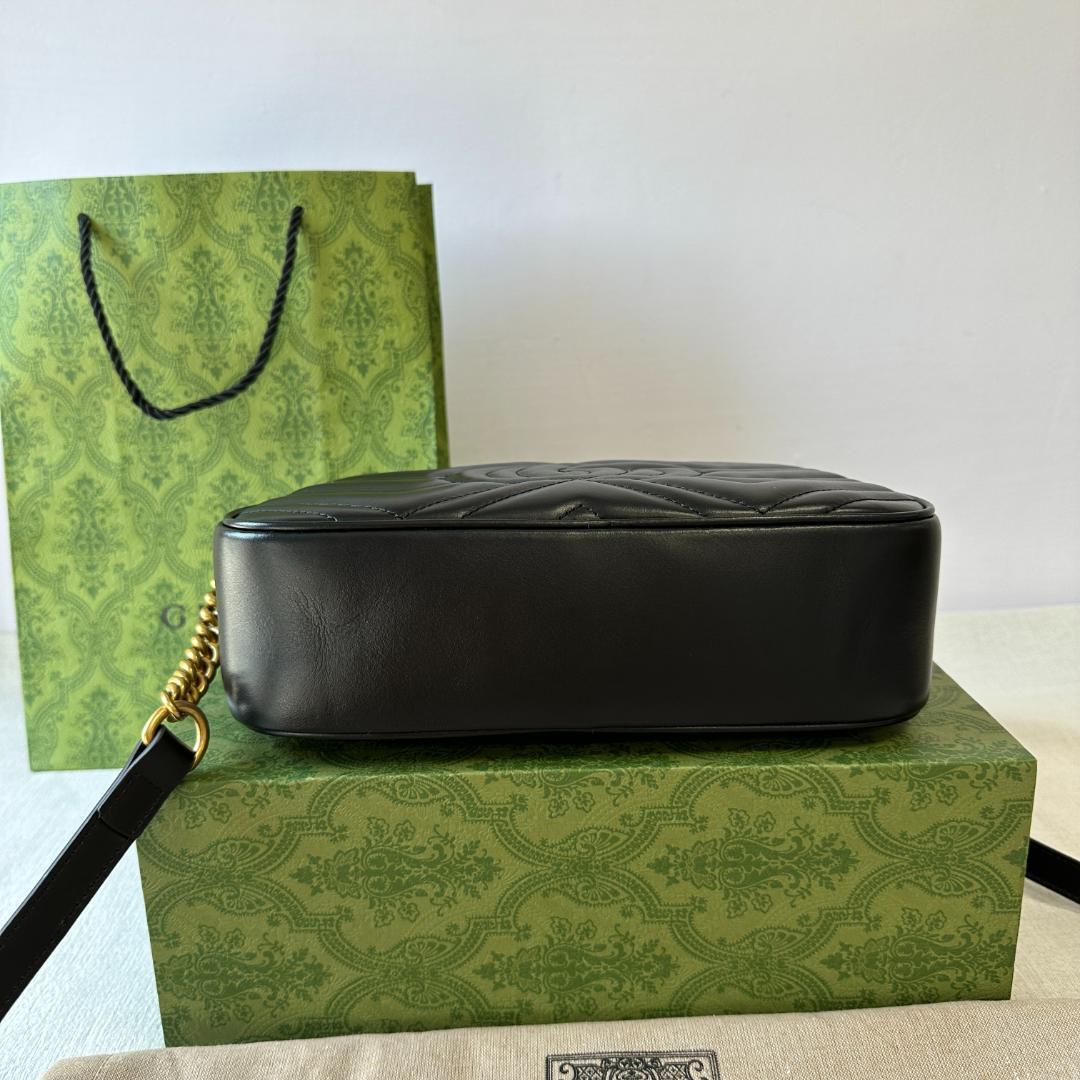 GUCCI〔GGマーモント〕キルティング スモール
