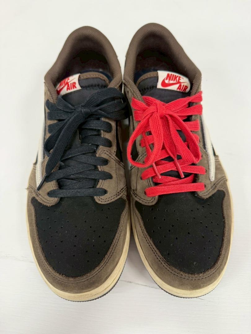 NIKE ×Travis Scott　AIR JORDAN 1 LOW