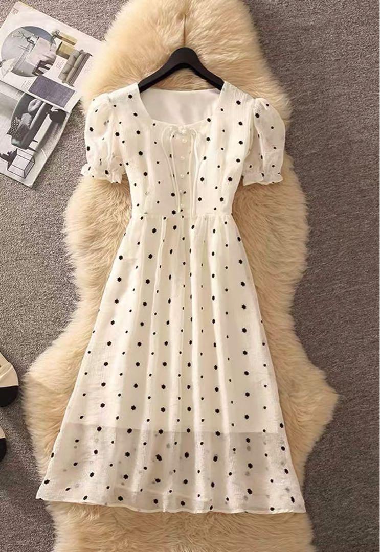 ドット柄 シフォン 半袖 ロングワンピース（カラフルドットが