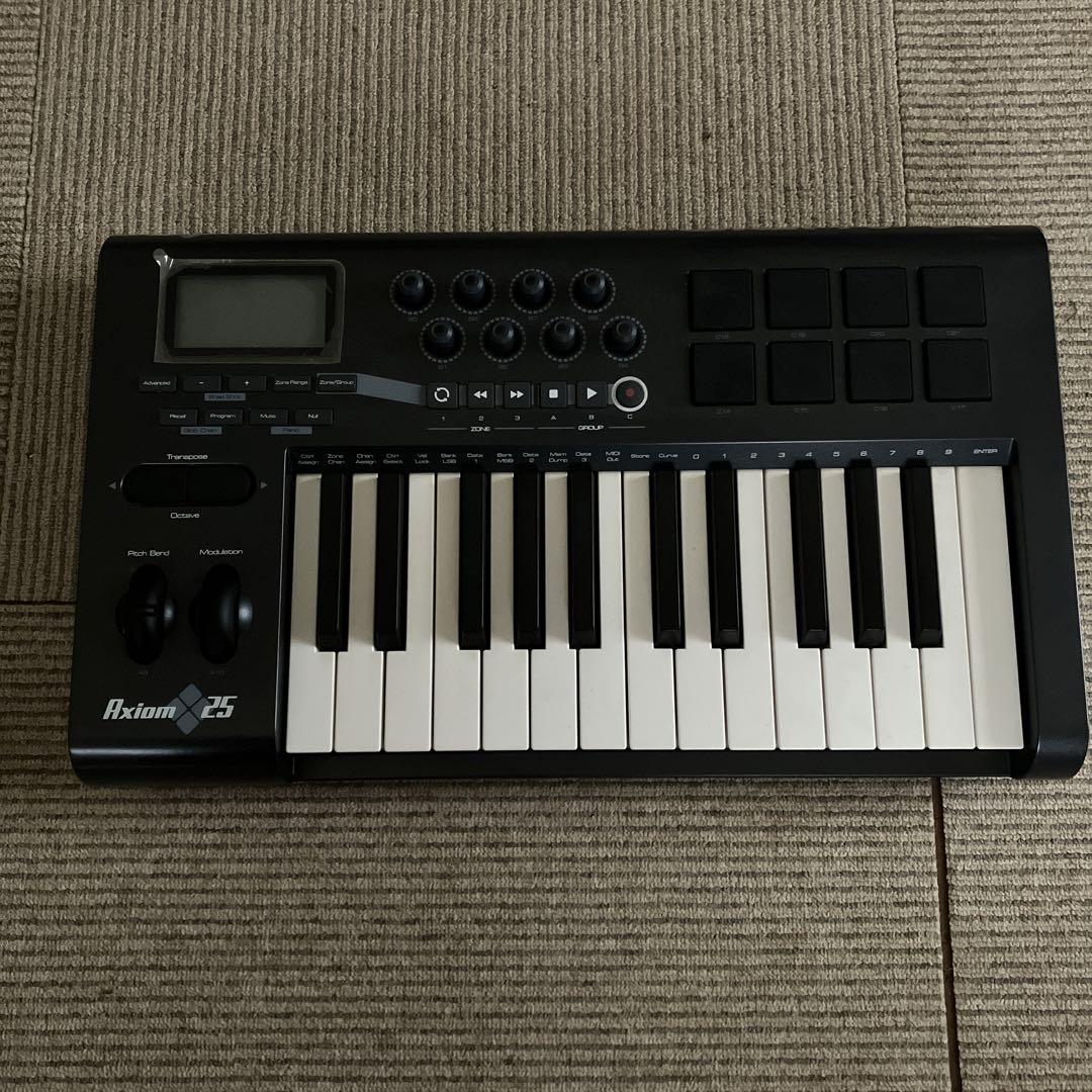 M-AUDIO / axiom 25
