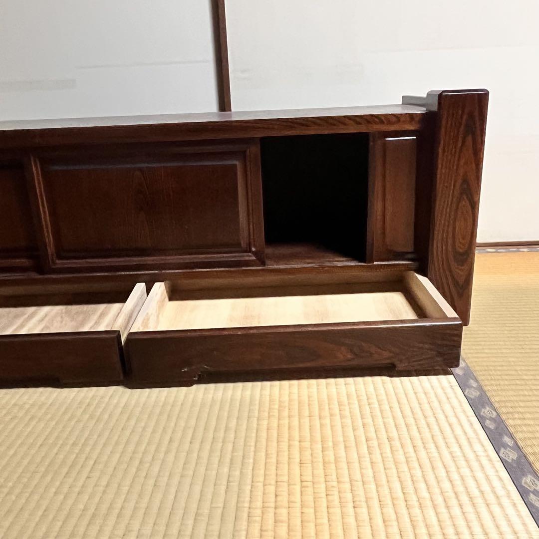 ダークブラウン 木製キャビネット 引き出し付き - メルカリ