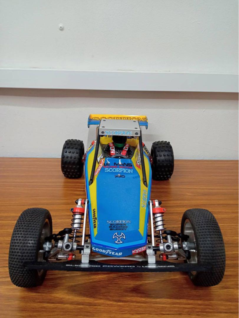 ラジコンカー