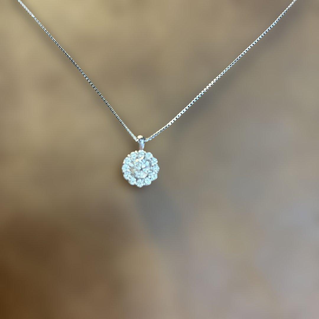 プラチナダイヤモンドペンダント