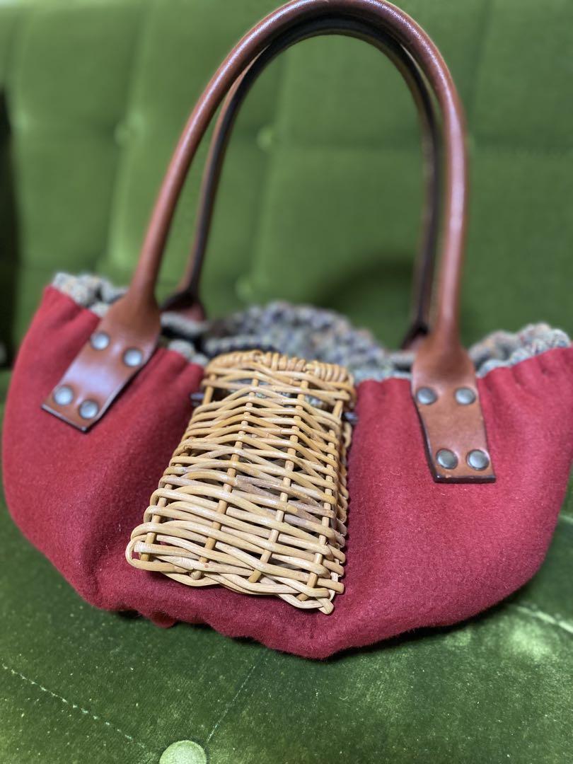 【美品】eb.a.gos エバゴス ウールカゴバッグ　赤