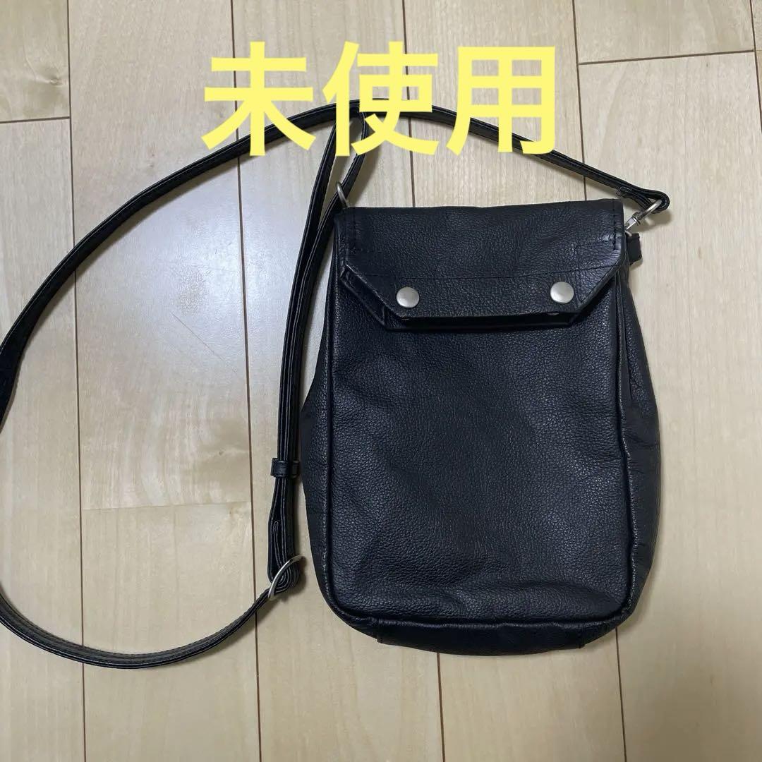 未使用 SLOW ガスマスクショルダーバッグ Sサイズ ブラック 未使用 SLOW ガスマスクショルダーバッグ Sサイズ ブラック