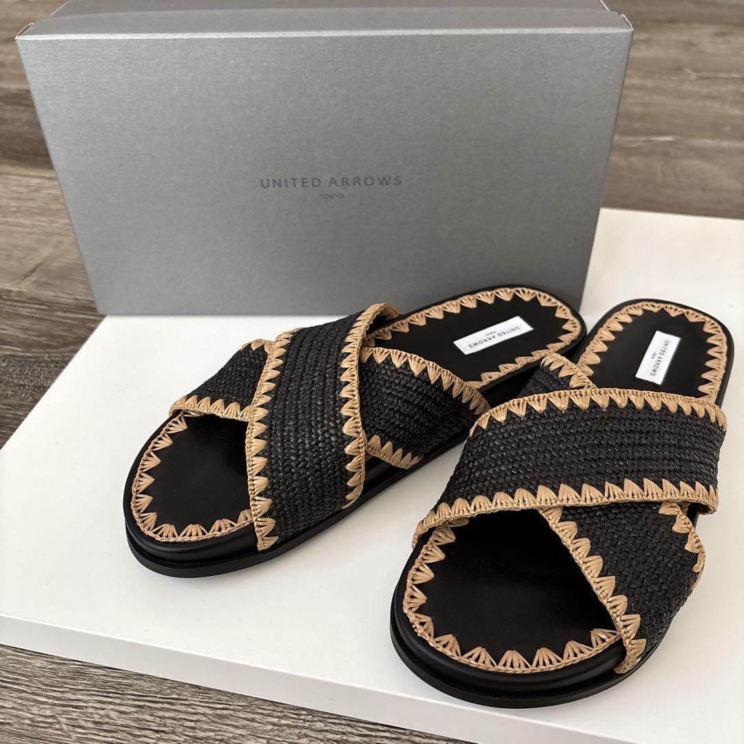 新品未使用　UNITED ARROWS クロスストラップサンダル　ブラック　38
