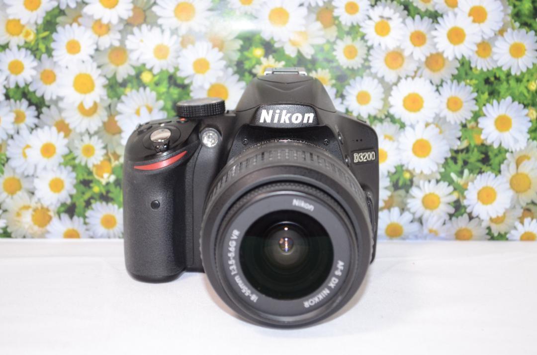 Nikon D3200☆スマホに転送OK＆簡単操作☆高画質一眼レフ☆
