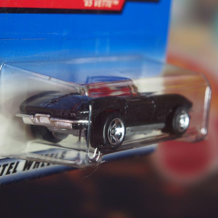 ホットウィール ‘65 VETTE (FIRST EDITIONS)