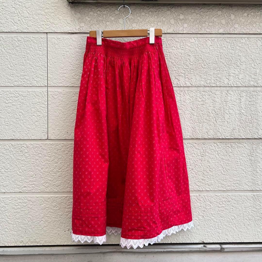 USED ユーロ古着 小花柄 ロングスカート 赤 レースデザイン vintage