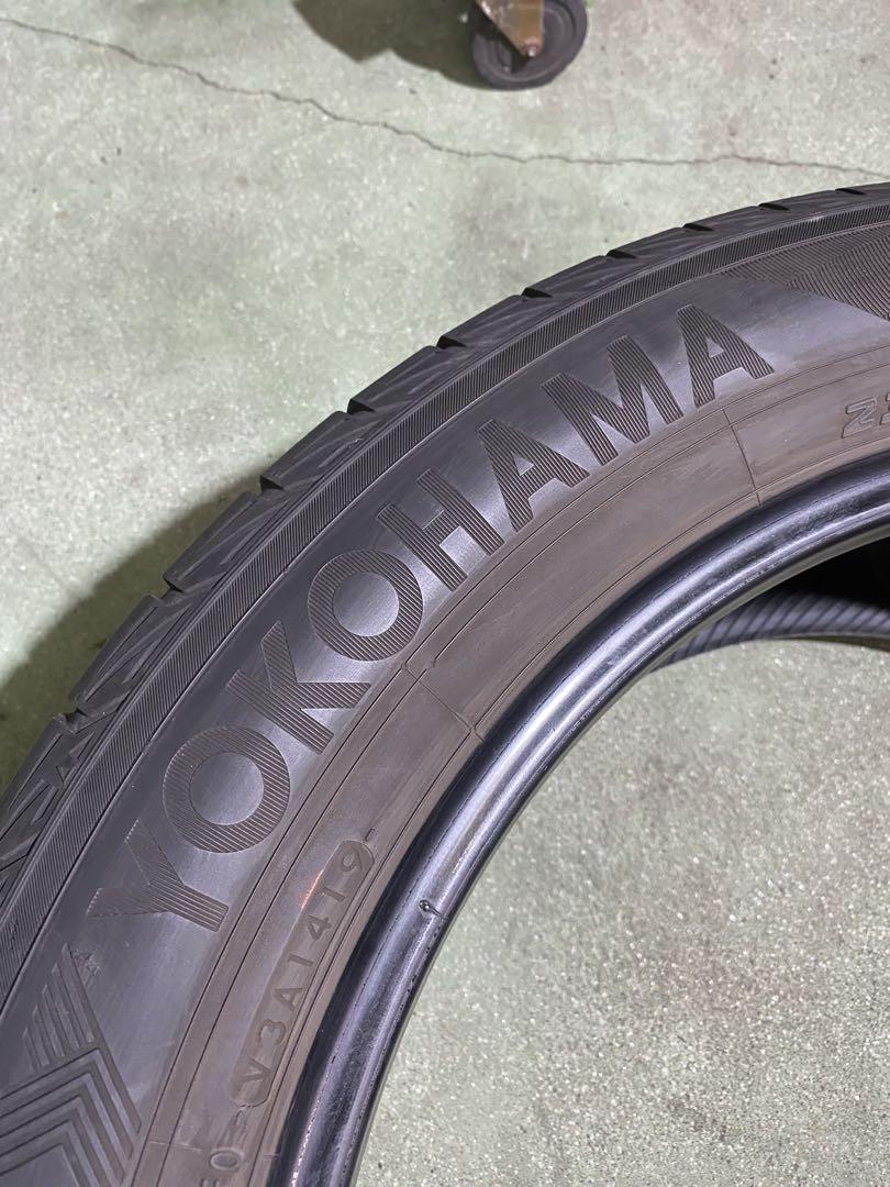 235/55R19 YOKOHAMA AVID GT 2019年　1本