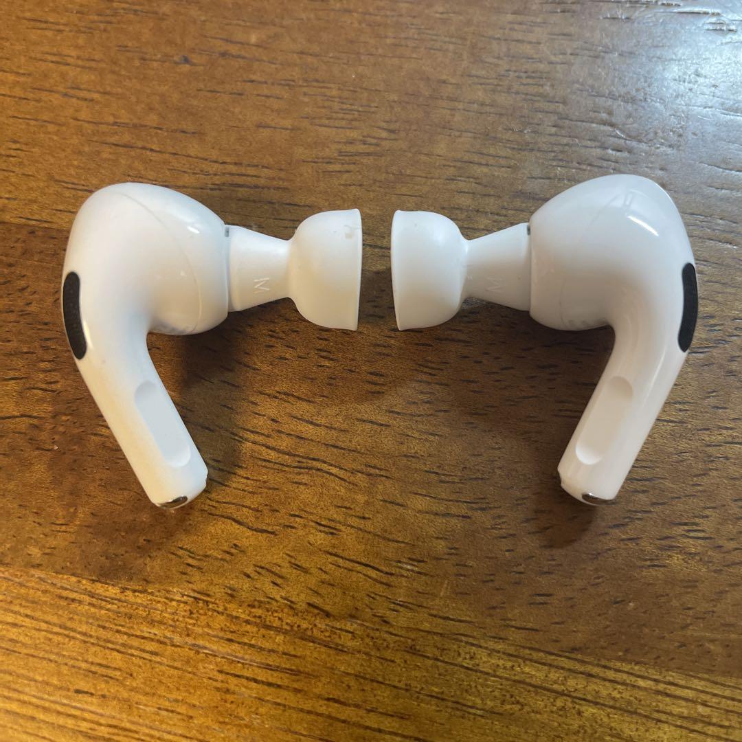 【美品】Apple　AirPods　Pro　第１世代　MWP22J/A Apple AirPods Pro 第1世代 MWP22J/A - イヤフォン高 品質