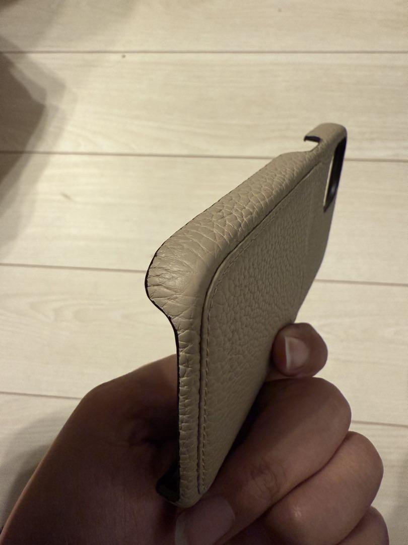 ベージュ レザー iPhone13用ケース　bonaventura